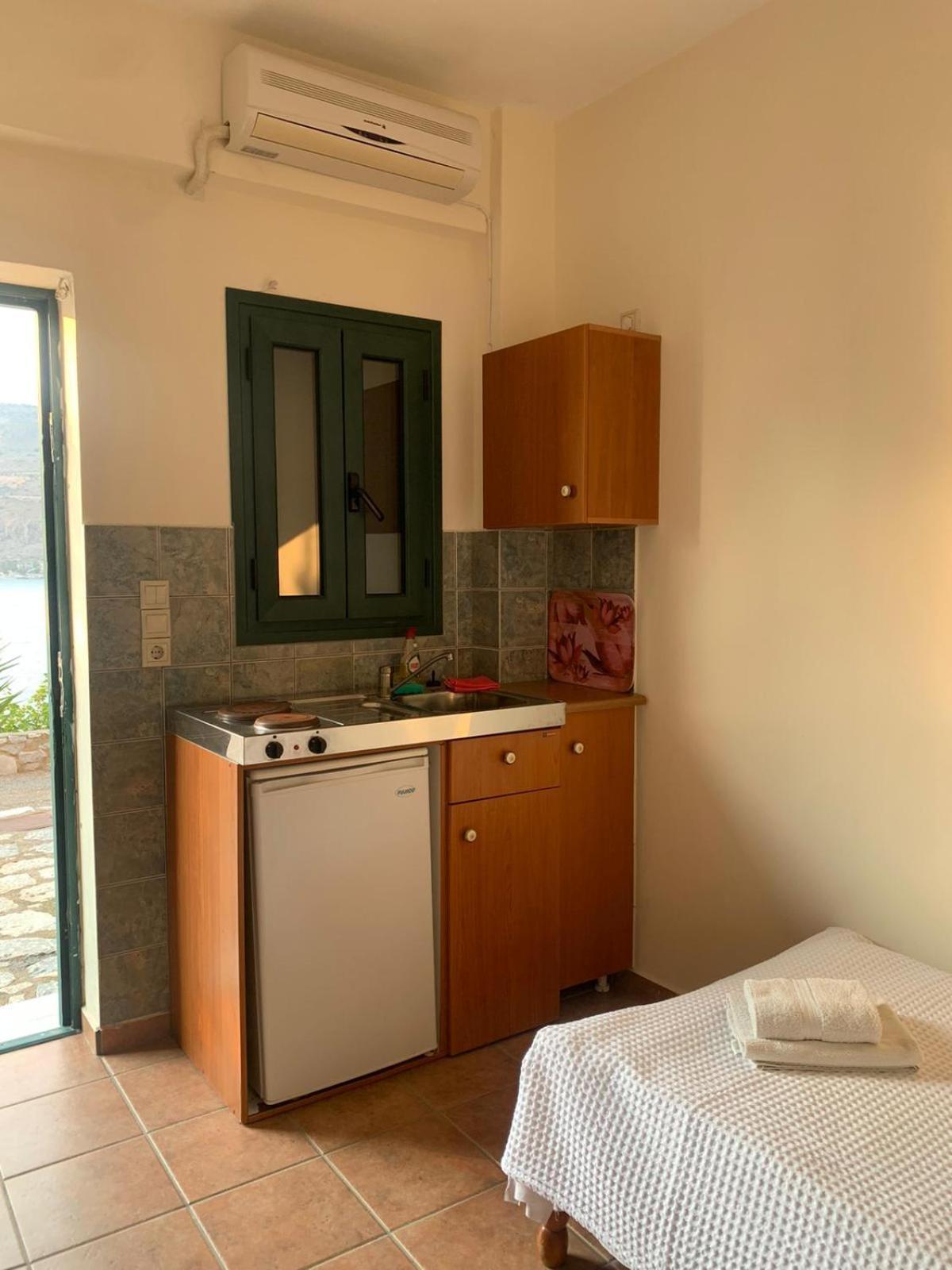 Néon Oítilon Vatoulia House 아파트 호텔 외부 사진