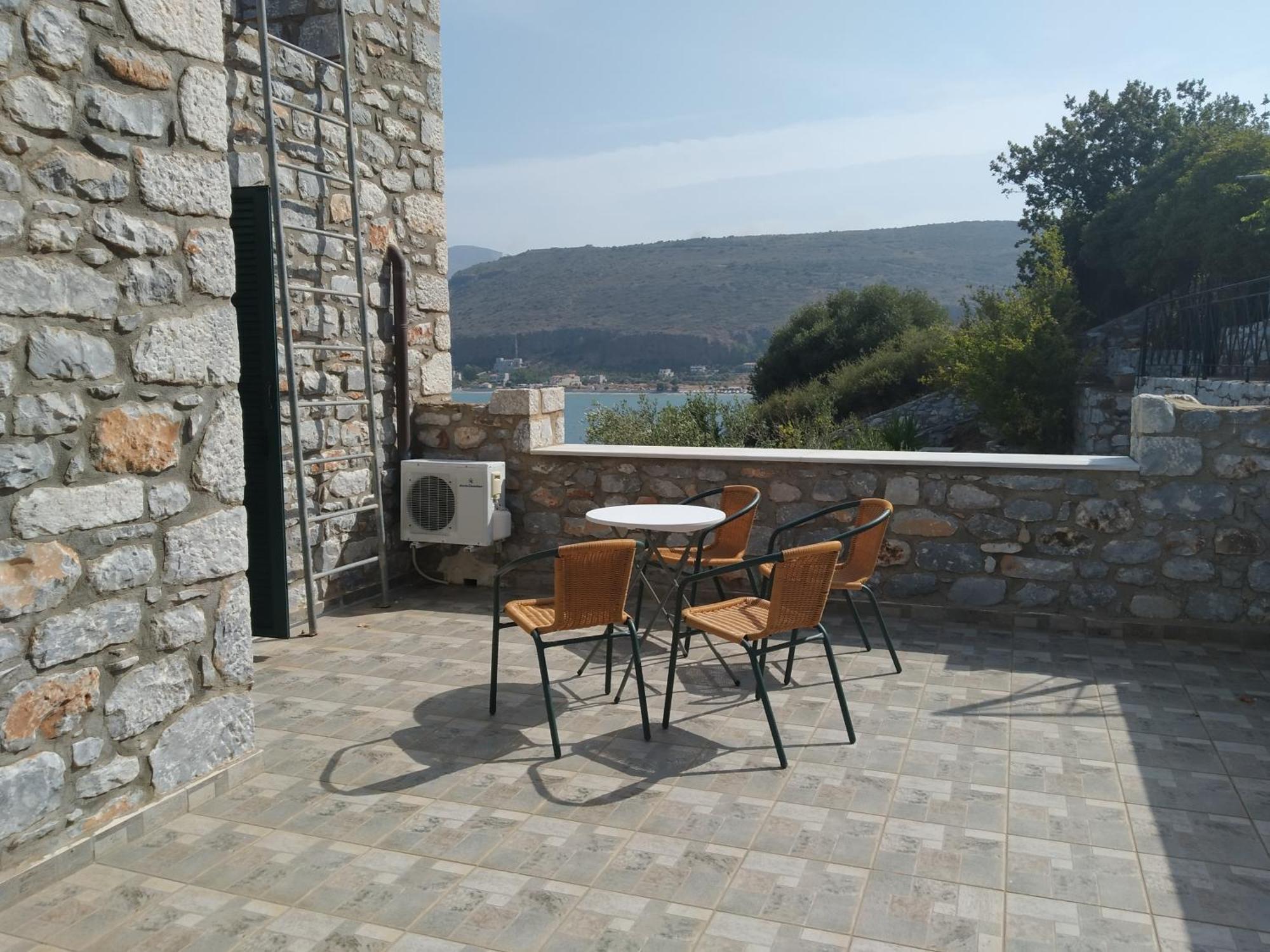 Néon Oítilon Vatoulia House 아파트 호텔 외부 사진